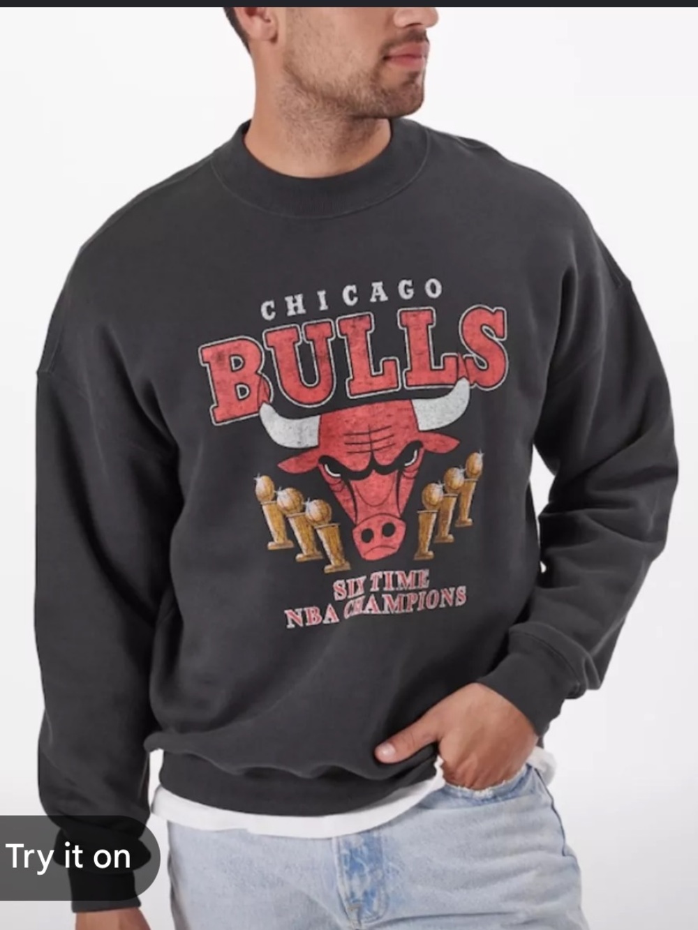A&F Chicago Bulls 6 time champions sweatshirt